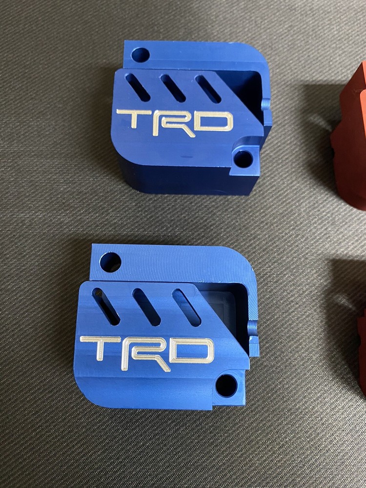 ABS sensor Cover ( Toyota )