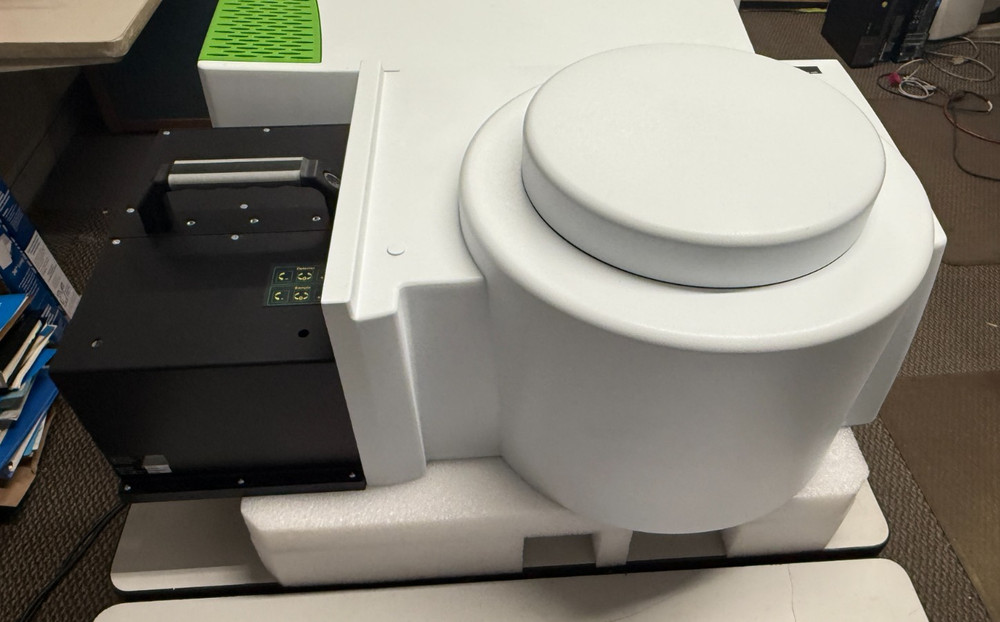 Perkin Elmer LAMBDA 1050+(PLUS) InGaAs ARTA UV-VIS-NIR Spectrophotometer NICE!