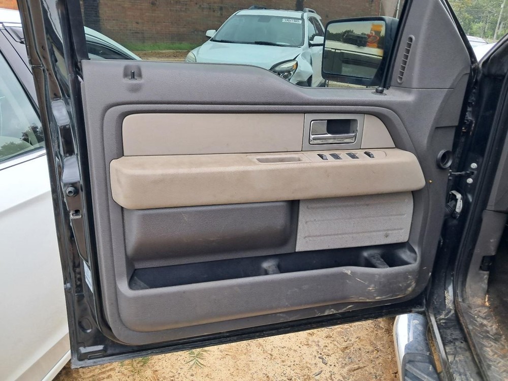 F150 2010 Glove Box 4742355