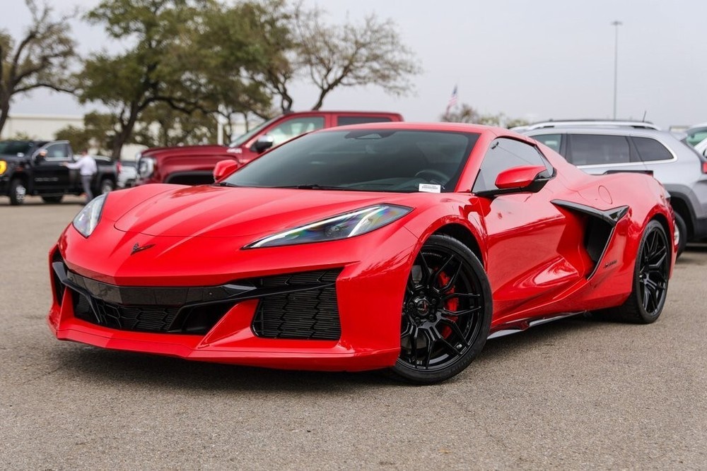 Touch Up Paint for GM paint code WA9075, Torch Red.