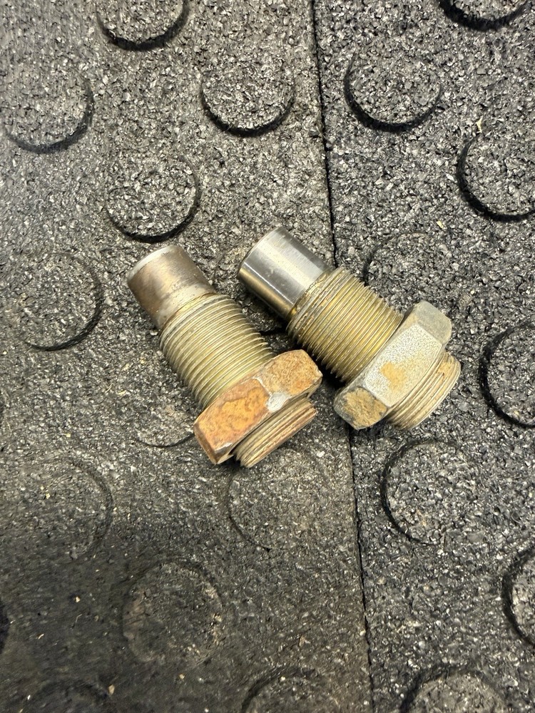 2000 Prairie 300 Swingarm Bolts