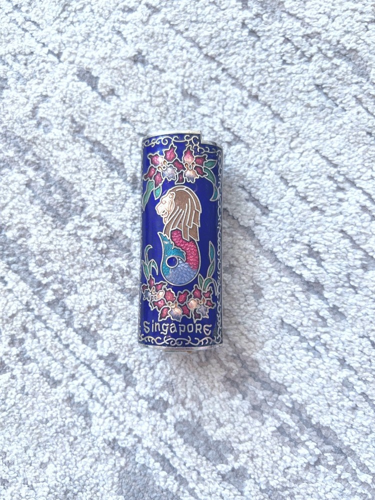 Vintage CLOISONNE "Singapore" enamelled lighter case / holder - fab condition