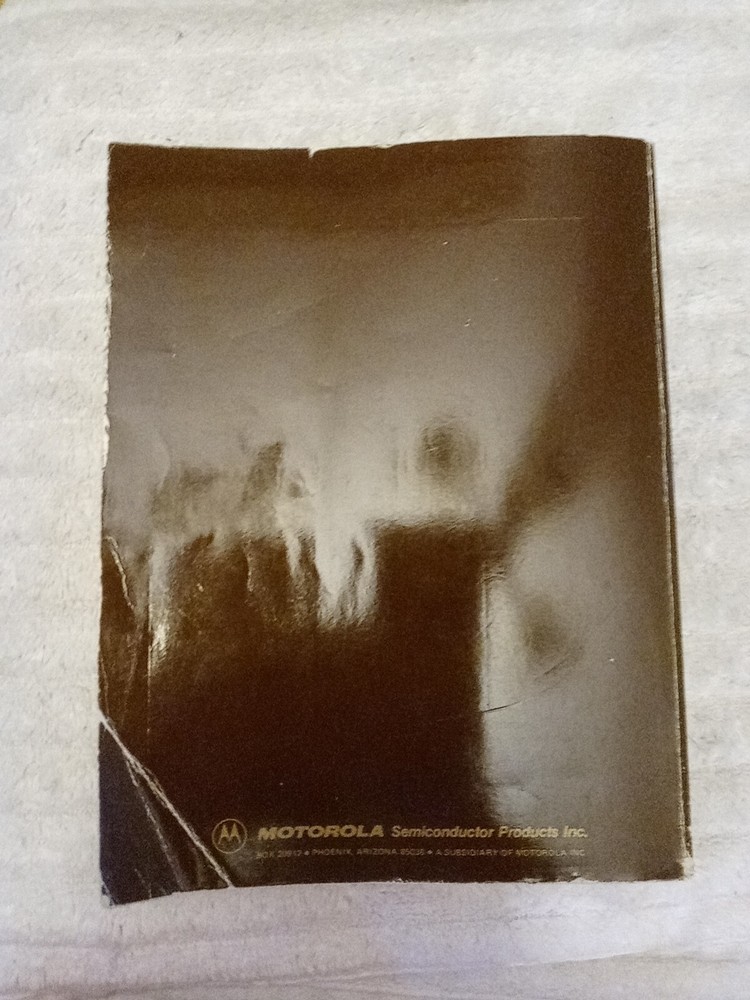 1983 Motorola Linear and Interface Integrated Circuits Book