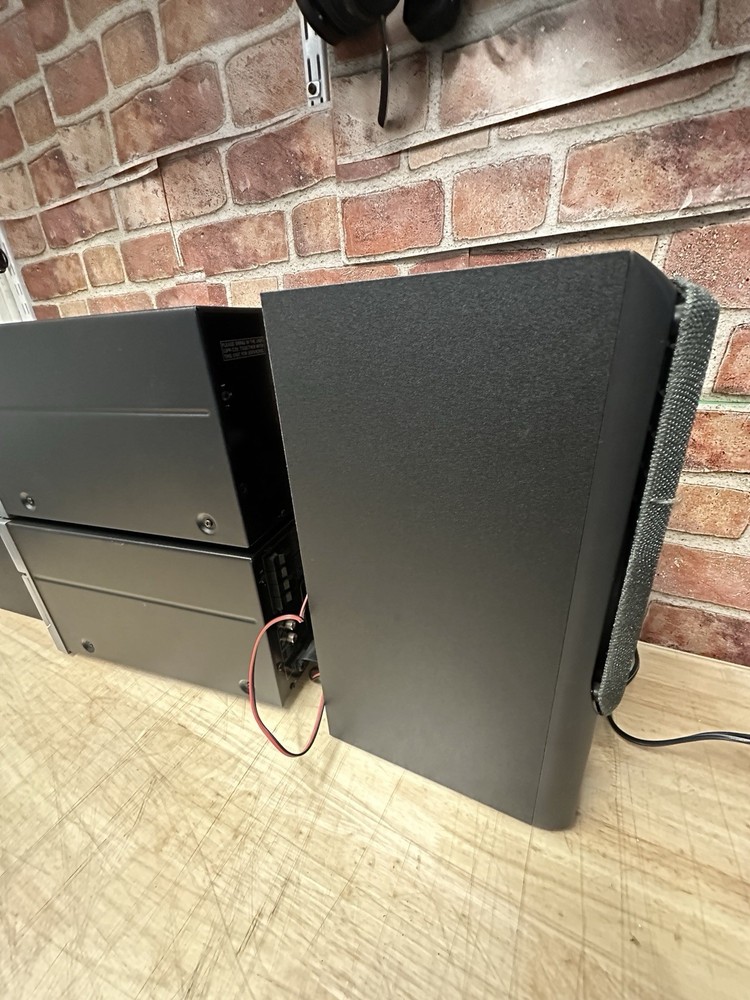 Denon D-C30 Micro Component HiFi 6 Disc Double Cassette Player (read)