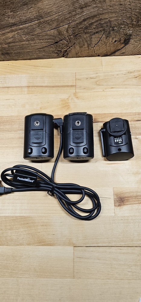 Miscellaneous Camera Accessories. (173)
