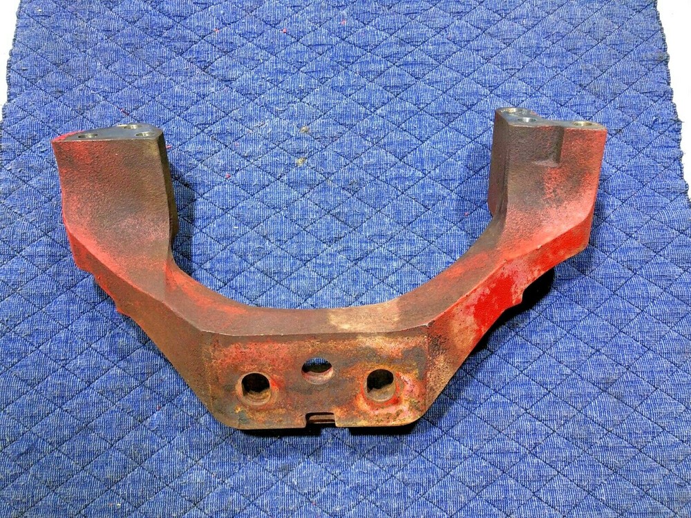 Cummins 3103631 ISX15 Front Engine Support Bracket OEM
