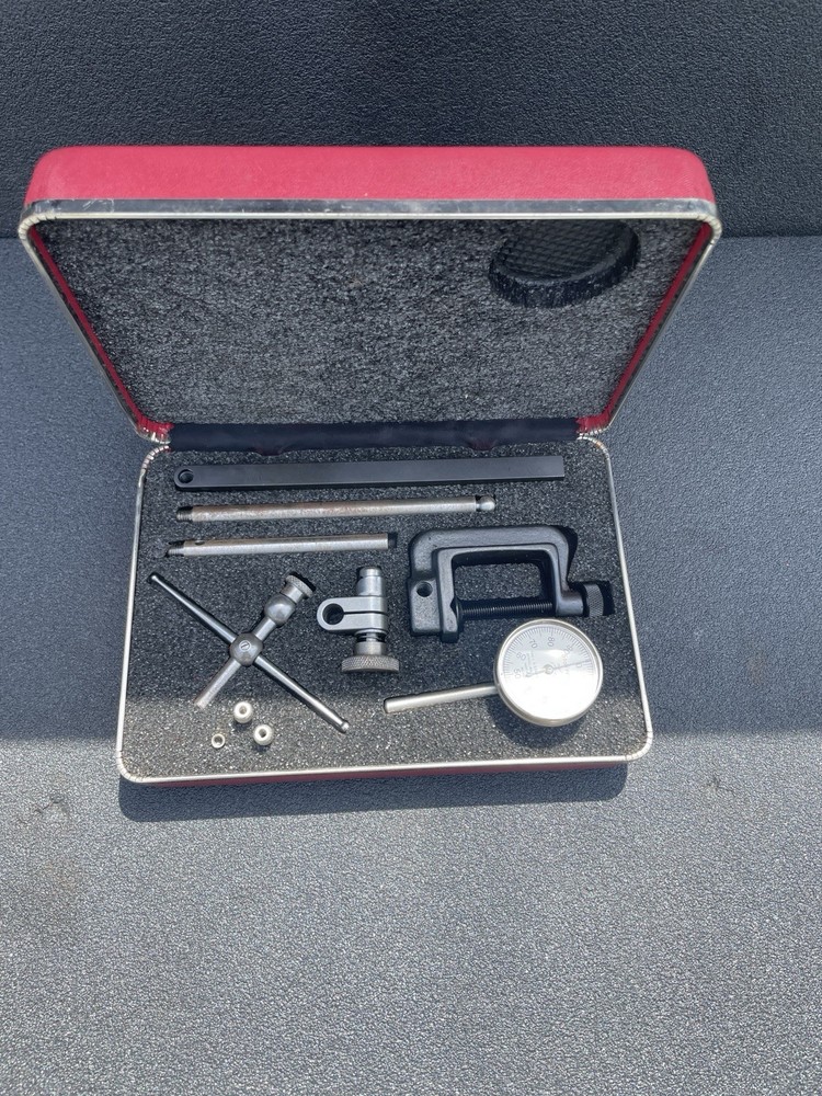 Starrett  Universal Dial Indicator