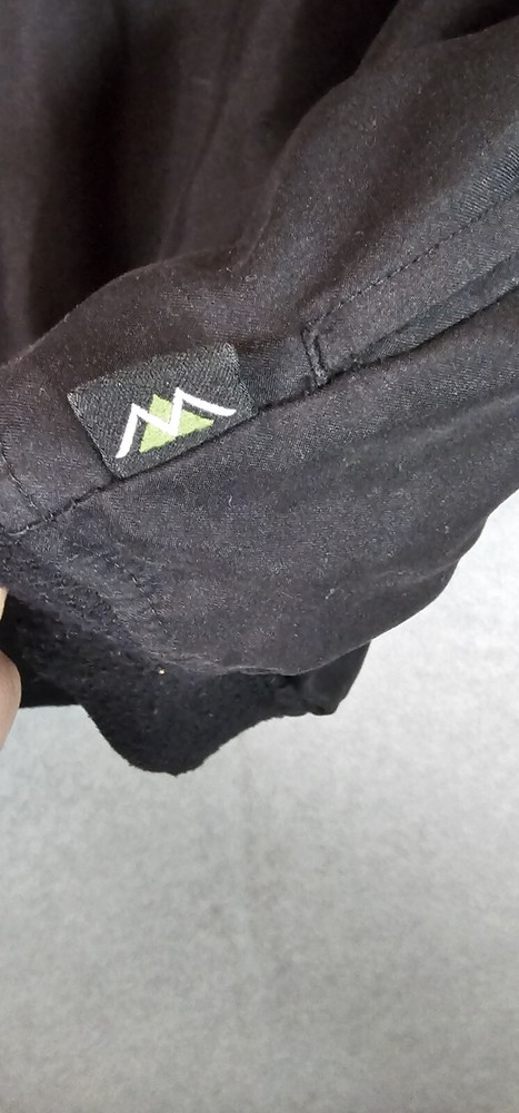 Wedge Medium Black Golf Jacket Long Sleeve
