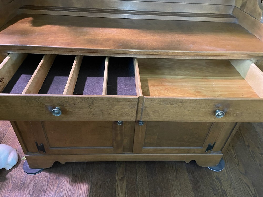 ethan allen maple hutch