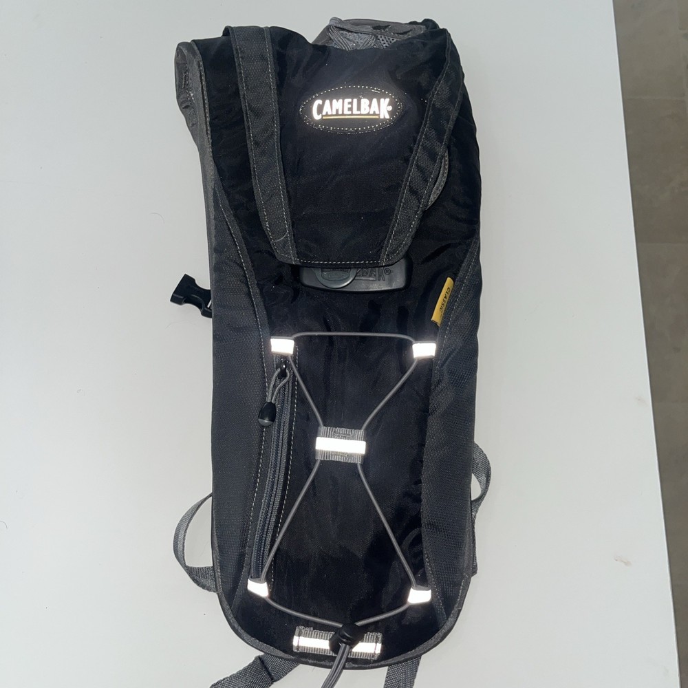 Camelbak Black Mule Backpack with Water Bladder Classic Style