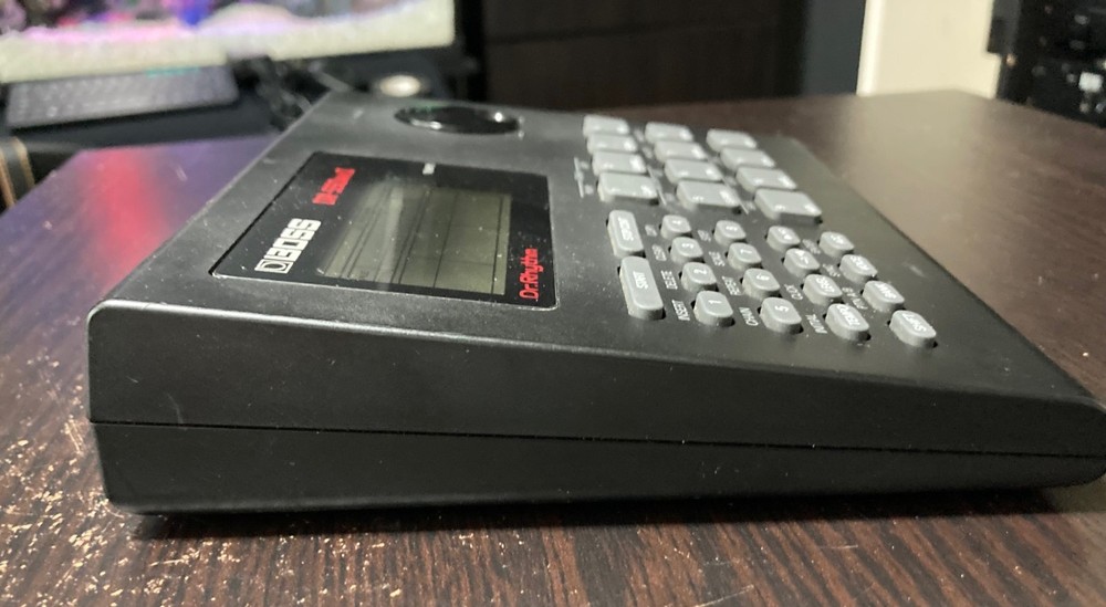 Boss DR-550 Dr. Rhythm Drum Machine