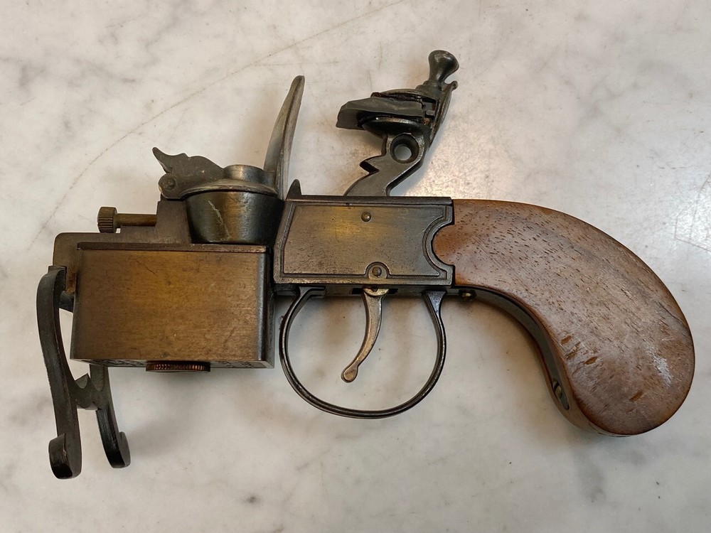 Vintage DUNHILL Tinder Pistol Lighter. Made in England. NICE