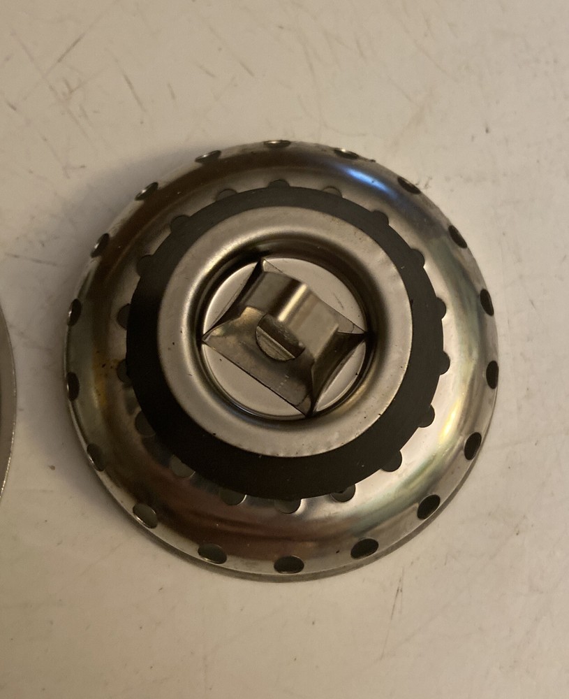 Sink Strainer Stainless Steel 4 1/2" Fixed Post