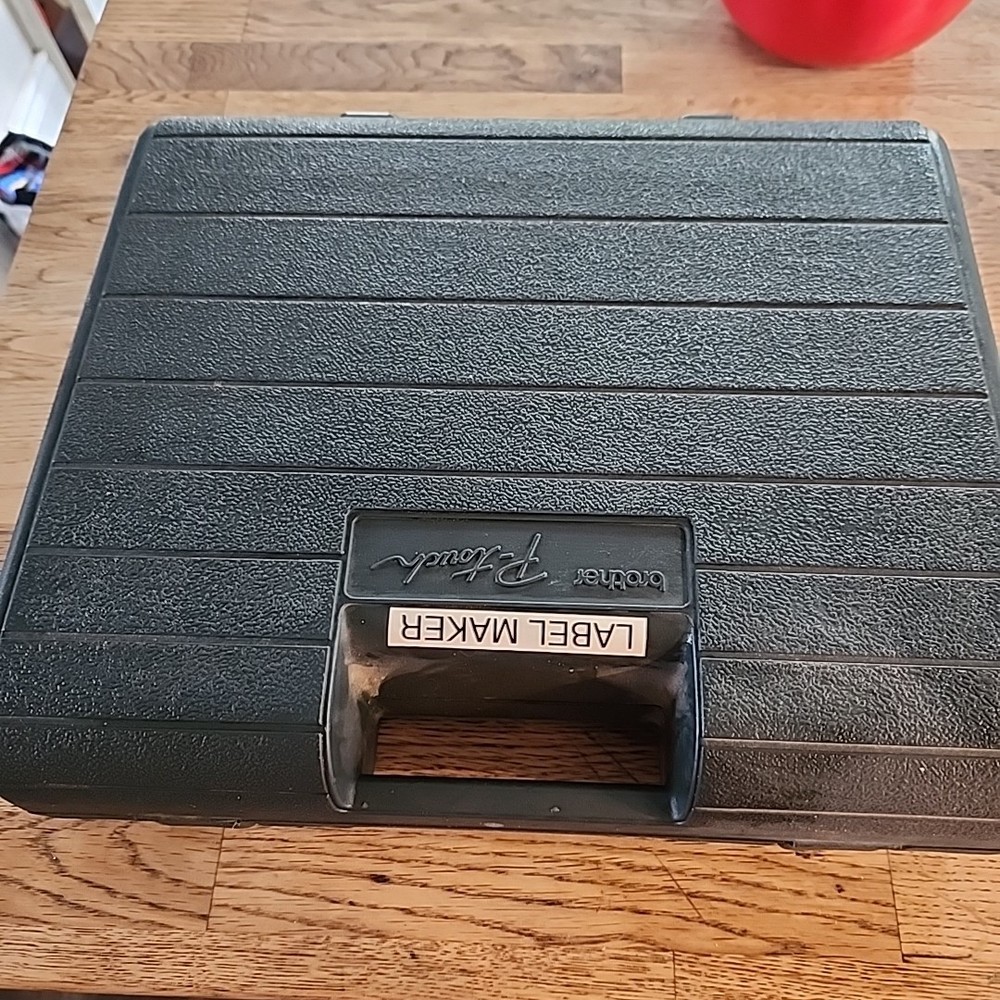 Brother P-Touch PT-1800 Label Maker Thermal Printer Electronic Labeling System