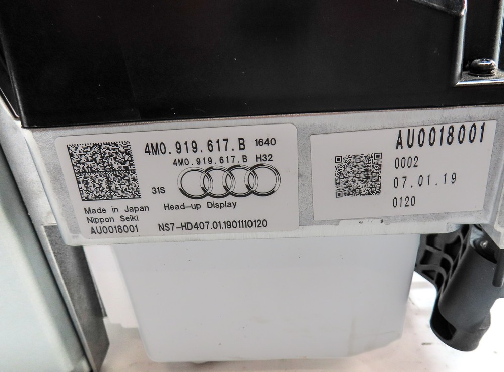 2017-2020 AUDI Q7 (4M) FRONT DASH WINDSHIELD INFO HUD HEADS UP DISPLAY PROJECTOR
