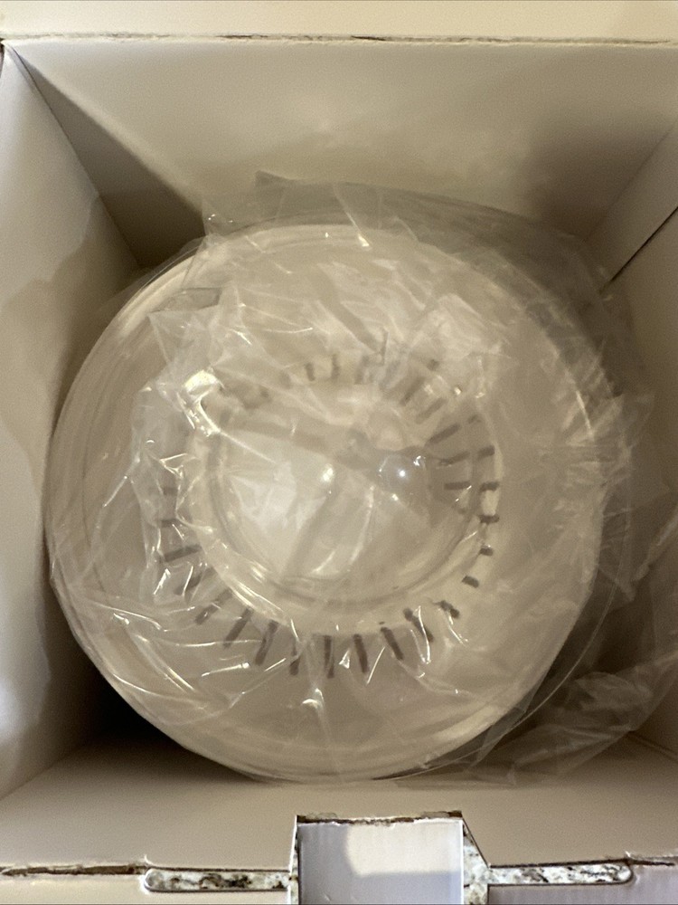 SERV Retro Electric Juicer