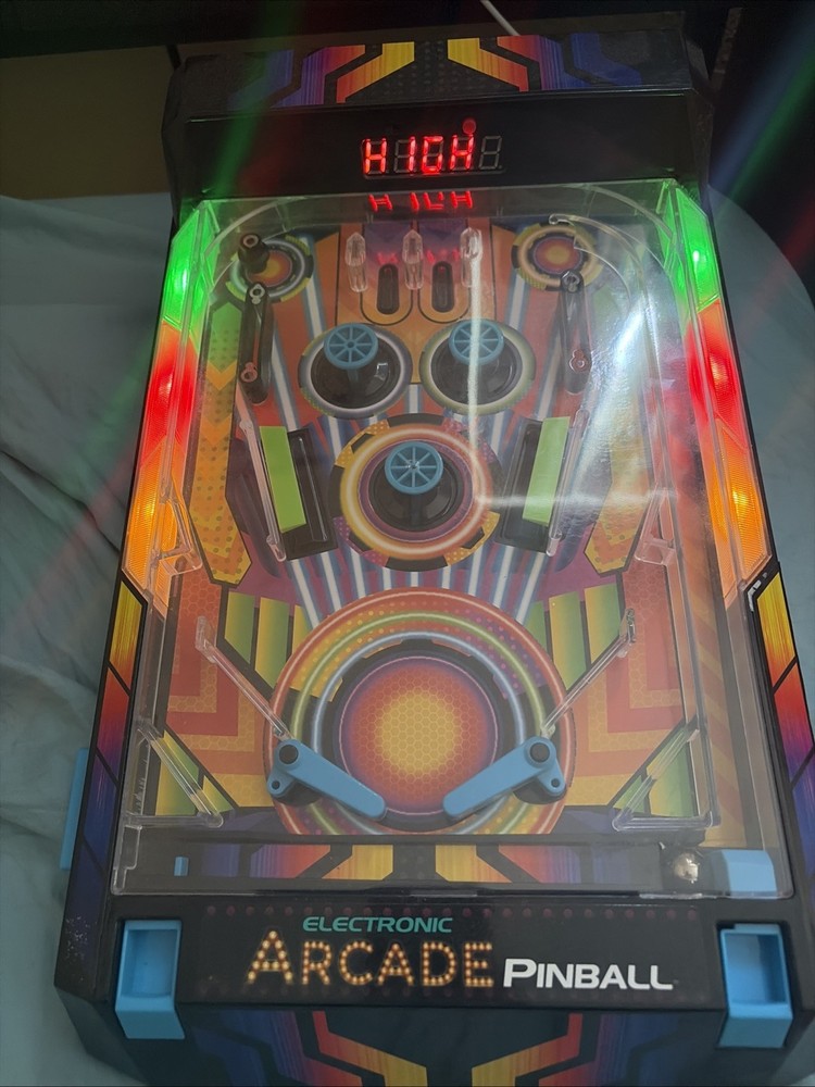 Electronic Arcade Pinball ￼