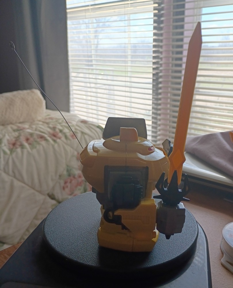 1998 Toymax, Inc remote control robot- parts