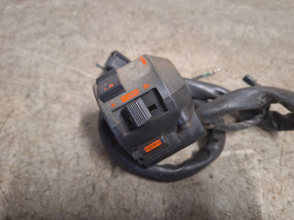 Honda CBR 1000 F - Left Side Handlebar Switch Gear Buttons Controls