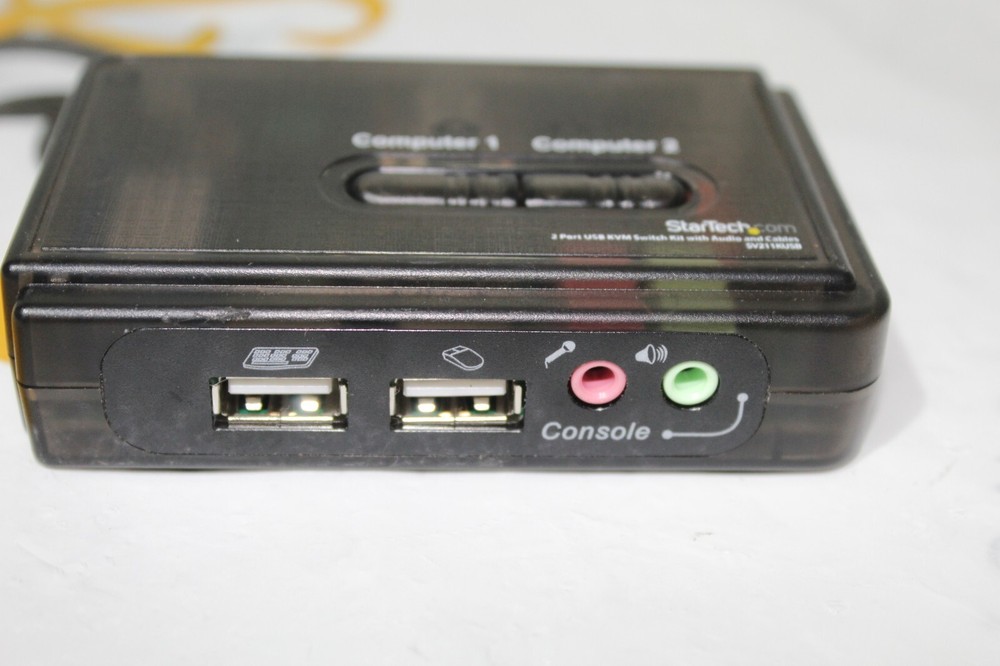 StarTech StarView 2 Port USB Micro KVM Switch SV211KUSB