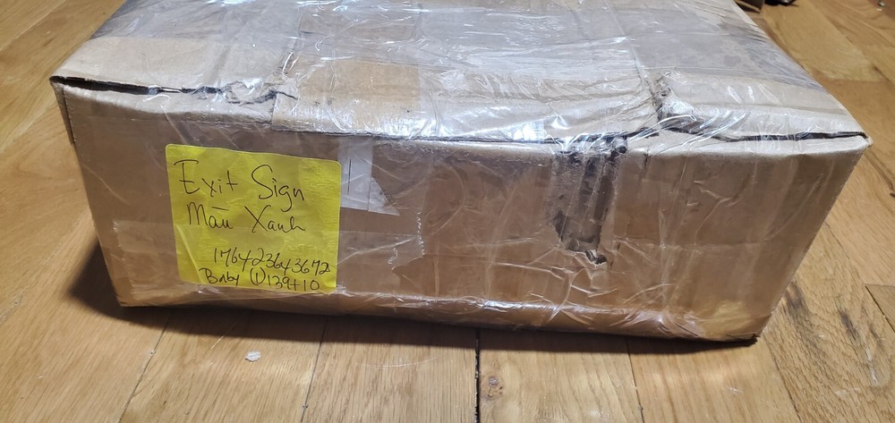 Commercial Wet Location Exit And Emergency Light Combination Single Face GREEN