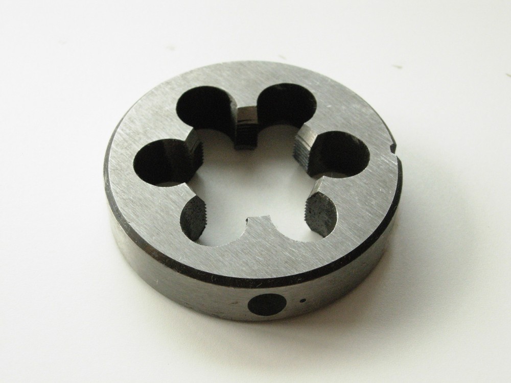 1pc Metric Right Hand Die M29 X 1 1.5 2 mm Threading Tools