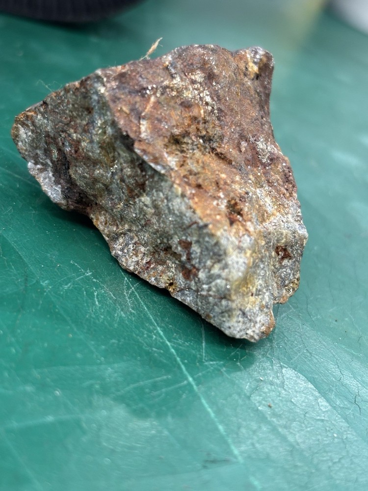 az rich gold ore specimen