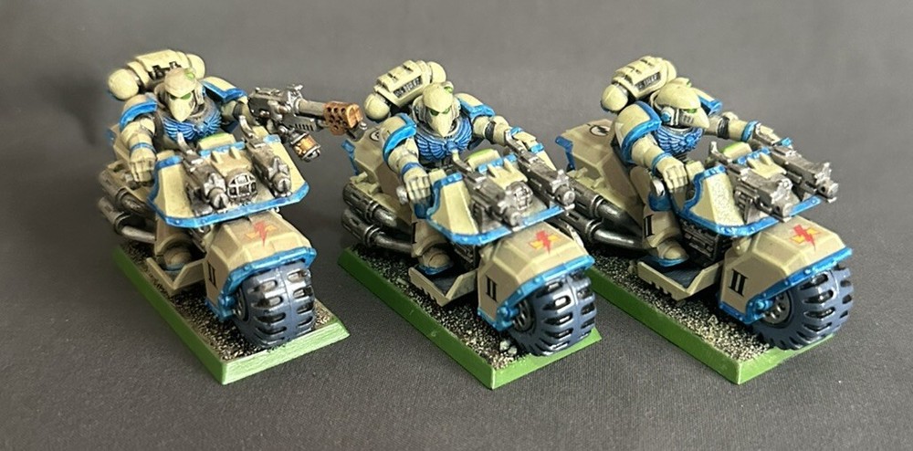 Warhammer 40k Space Marine Bikers x3 Pro Painted Games Workshop 2002 OOP
