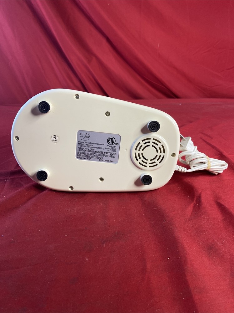 Crofton Deluxe 6-Cup Food Processor (XB9018) - In Box