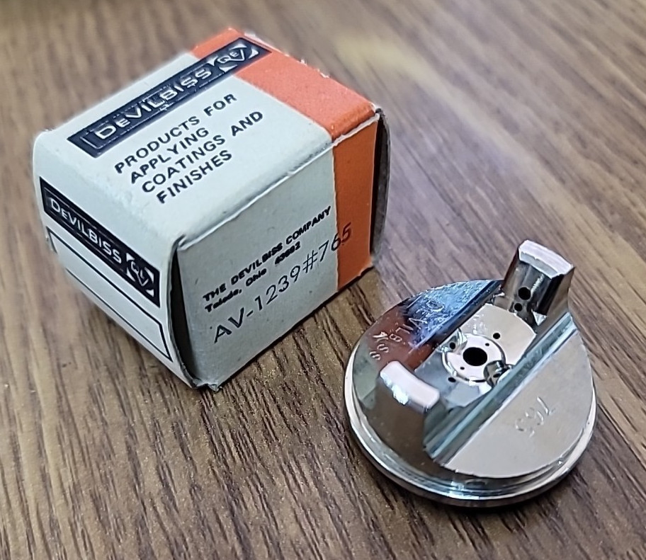 DeVilbiss P-MBC-430-FX Sprayhead w/ Ring, Cap, Fluid Nozzle, & Fluid Needle NOS