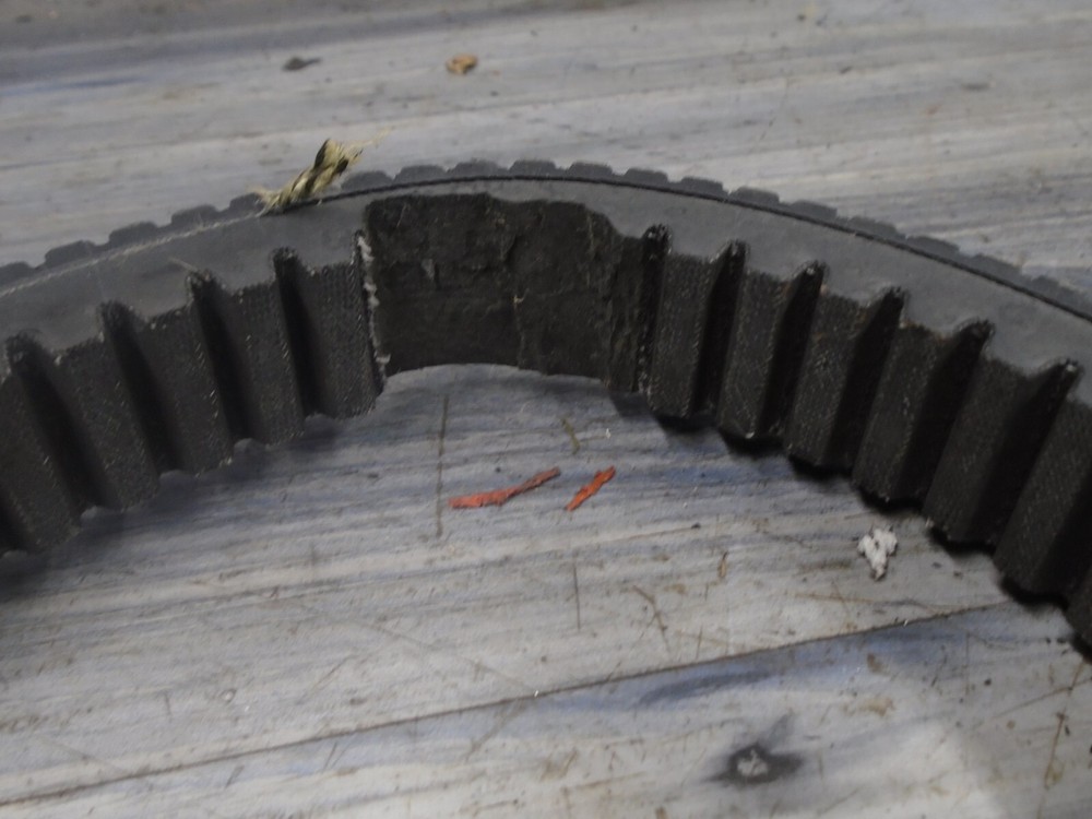 1996 96 Arctic Cat EXT 580 Snowmobile Engine Rubber Drive Belt #2