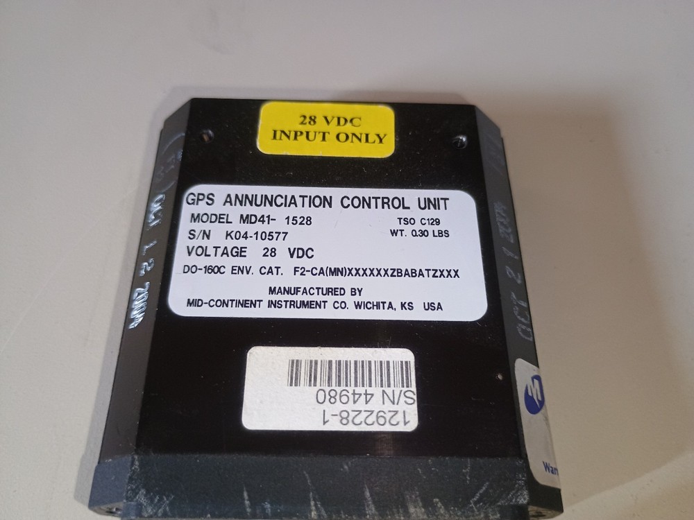 MD41-1528 GPS Annunciation Control Unit (2004) 28 VDC