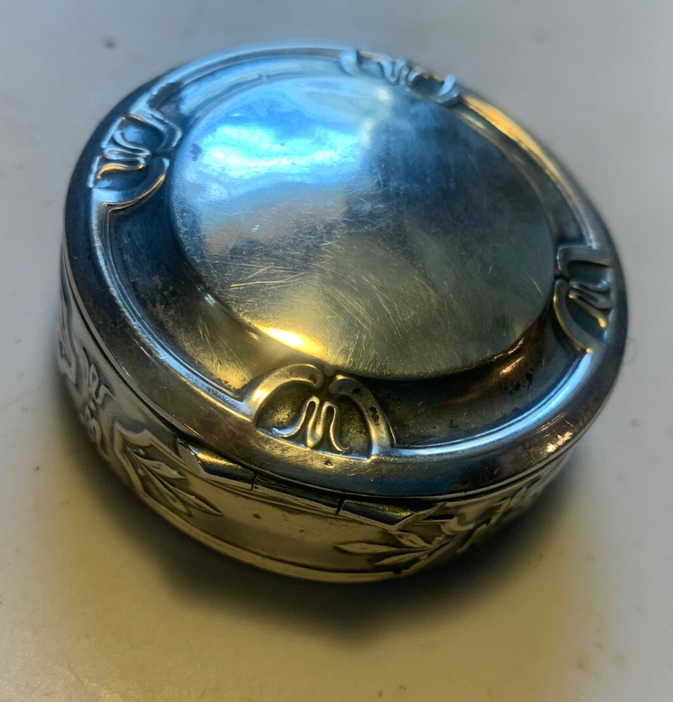 Vintage Solid 800 Silver Hinged Trinket Pill Box Gilt Gold Interior 20gm *READ*