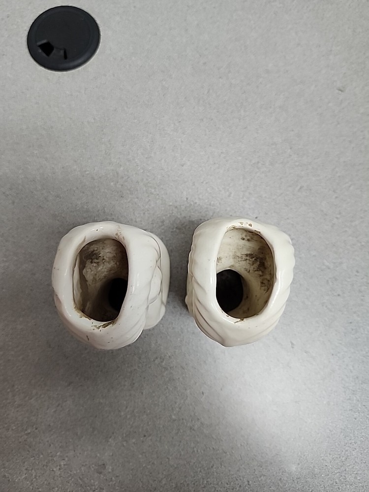 2 Small White Haeger Ceramic Seashell/Fan Looking Planters