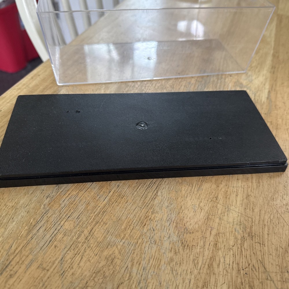 ERTL Stackable Clear Acrylic Display Case w/Black Base for 1/24 Diecast