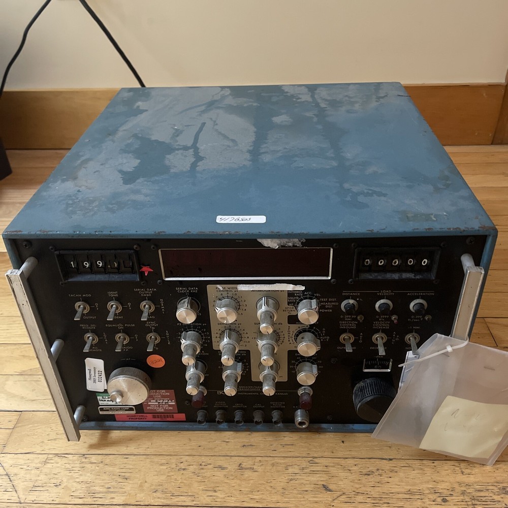 Kustom Instruments Squawk/Naut I DME/Transponder Test Set