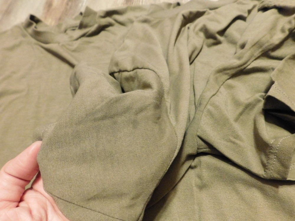 LOT OF 4 US MILITARY TAN UNDERSHIRT SIZE MEDIUM