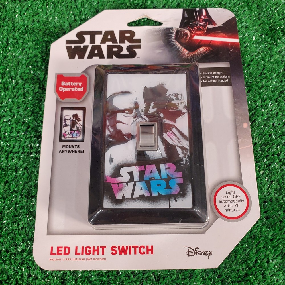 Star Wars Switch LED Night Light, Manual On / Off Switch New