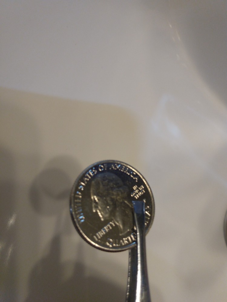 2011 P Quarter Chickasaw MINT ERROR. NO COPPER EDGE