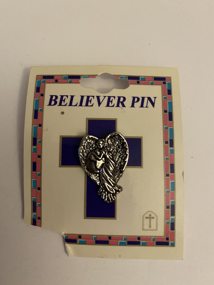 Religious Believer Lapel Pin P17