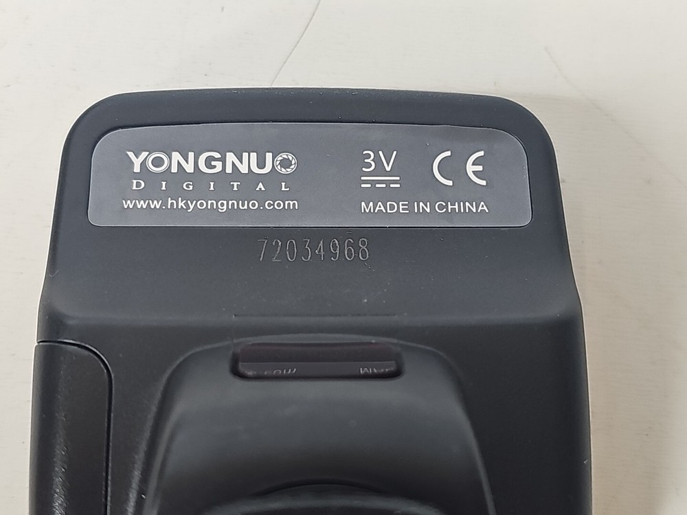 Yongnuo YN-E3-RT Speedlite Transmitter Controller for Canon