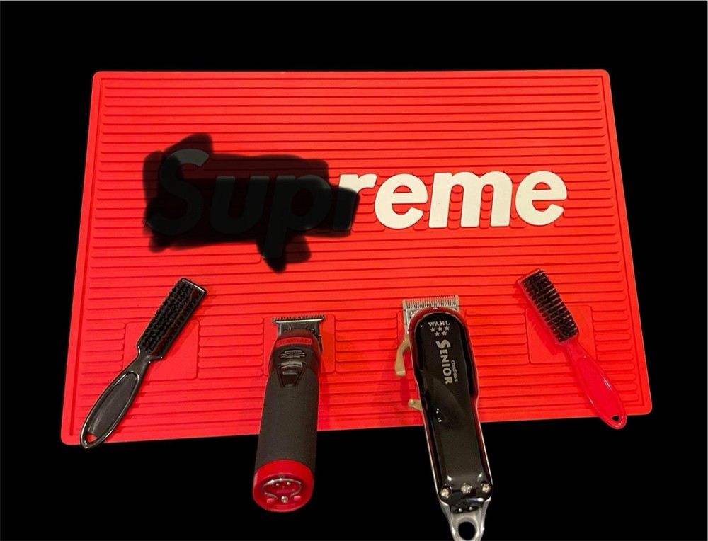 Magnetic Barber Organizer Mat for clippers