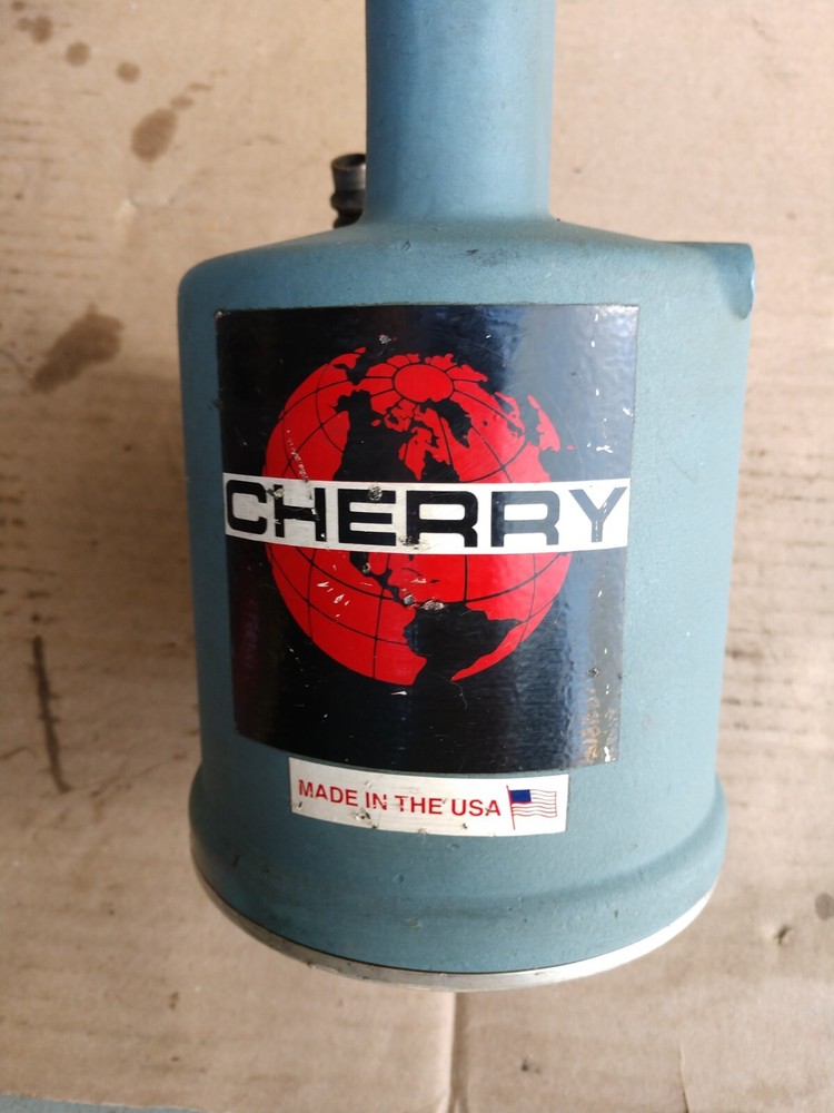 Cherry G743 Riveter rivet pneumatic