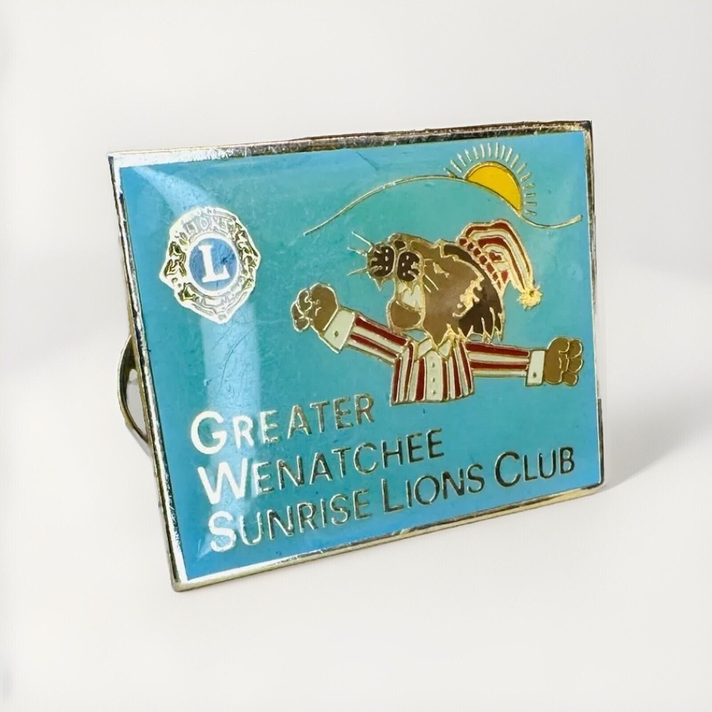 Vintage Wenatchee Washington Lions Lapel Hat Pin E