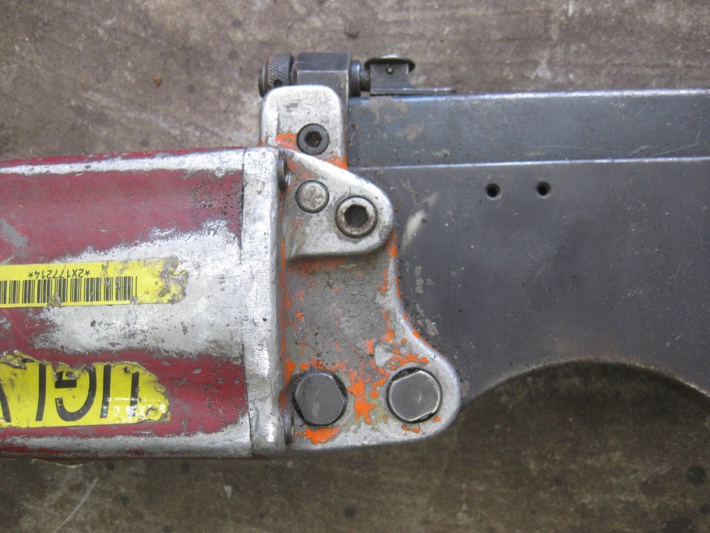 Chicago Pneumatic CP-0351 Compression Riveter