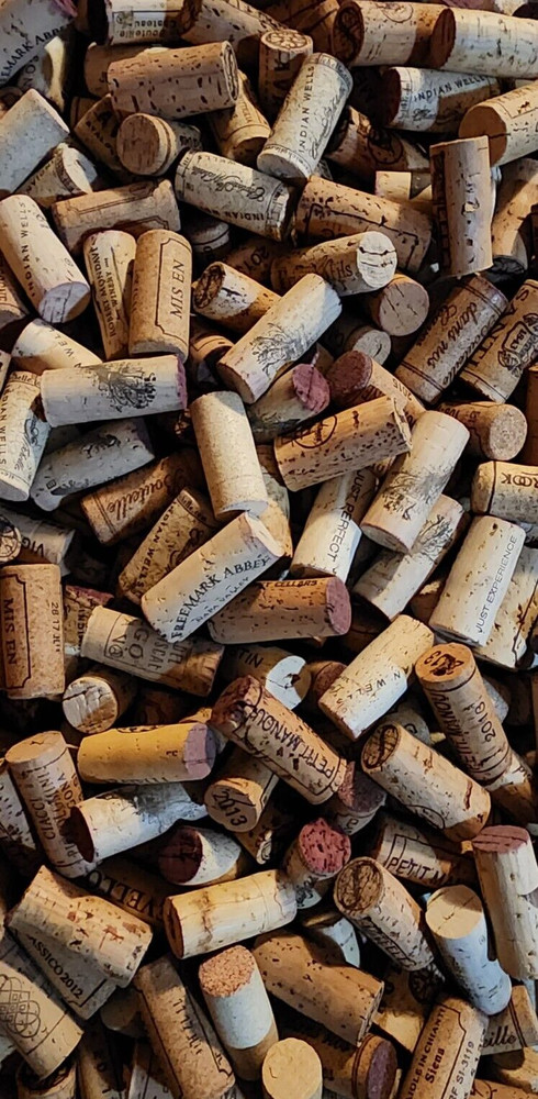 200 Natural Used Wine Corks - Recycled Corks - Great for DIY Craft Projects