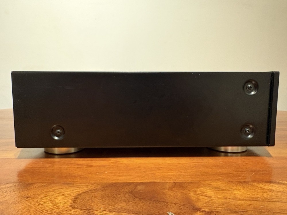 Marantz CD5004 CD Player Tested Working No Remote