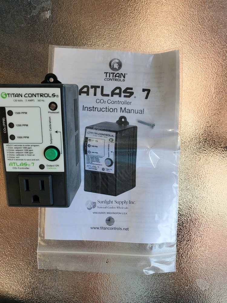 Titan Controls Atlas 7 - CO2 Controller
