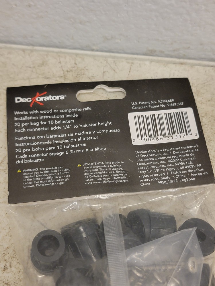 (8) DECKORATORS 2-In-1 Classic Baluster Connectors 20 Pack