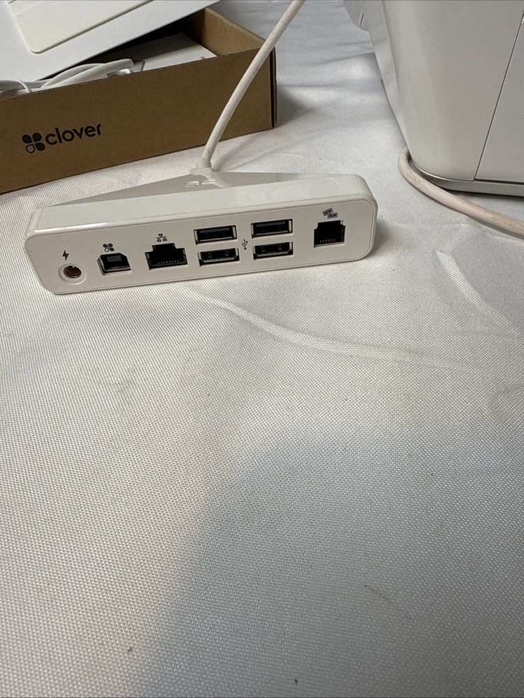 Clover mini credit card machine